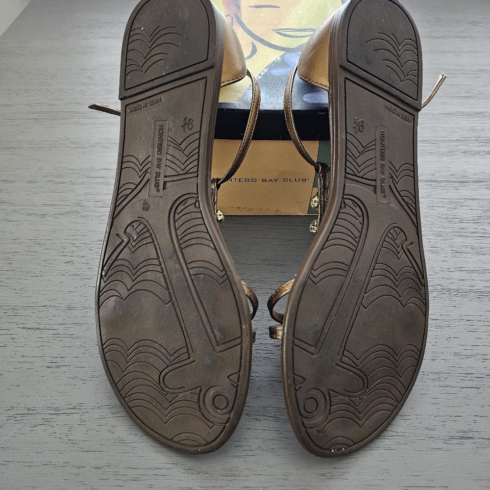 Montego Bay Club Sandals - Picture 3 of 5